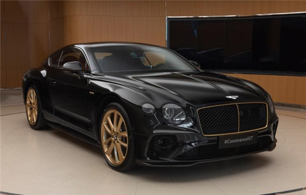 宾利欧陆GT新增特别版车型 中控加入18k镀金材质饰条 黑金车身