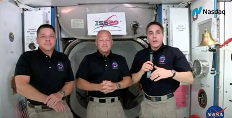 SpaceX宇航员在国际空间站敲响纳斯达克远程上市钟声
