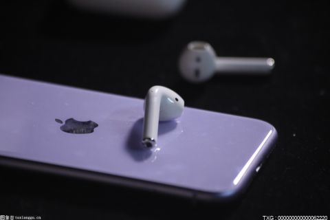 苹果：市场对iPhone 13系列产品需求已减弱 下调iPhone13产量目标