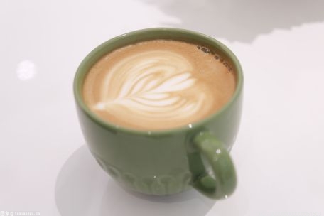 瑞幸咖啡第三季度销售收入为19.341亿元 较上年同期增长83.9%