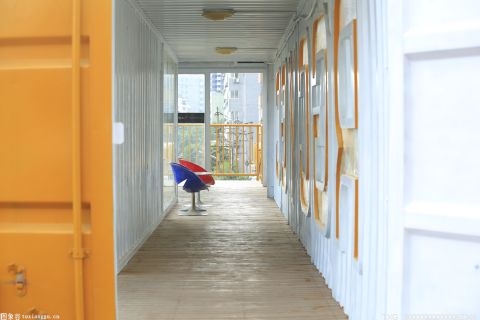 安徽广德市陆续对全市中小学校普通教室照明进行标准化改造